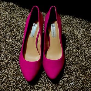 INC Magenta Heel size 7